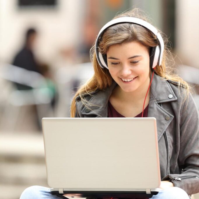 istock-647280728-headphones istock-647280728-headphones